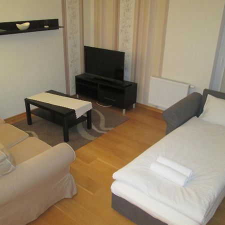 Royal Apartments - Apartamenty Inowroclawska Esterno foto