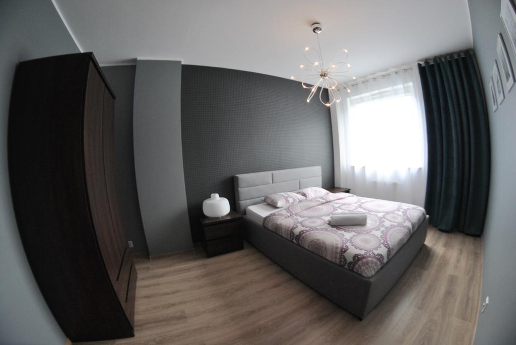 Royal Apartments - Apartamenty Inowroclawska Esterno foto